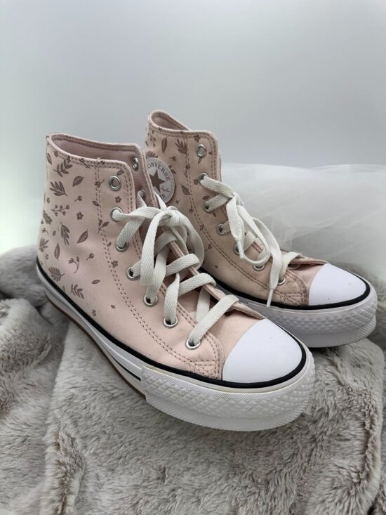 Converse Other - Converse All Star Chuck Taylor Pale Pink Floral Sneakers/Tennis Shoes - Size 4Y